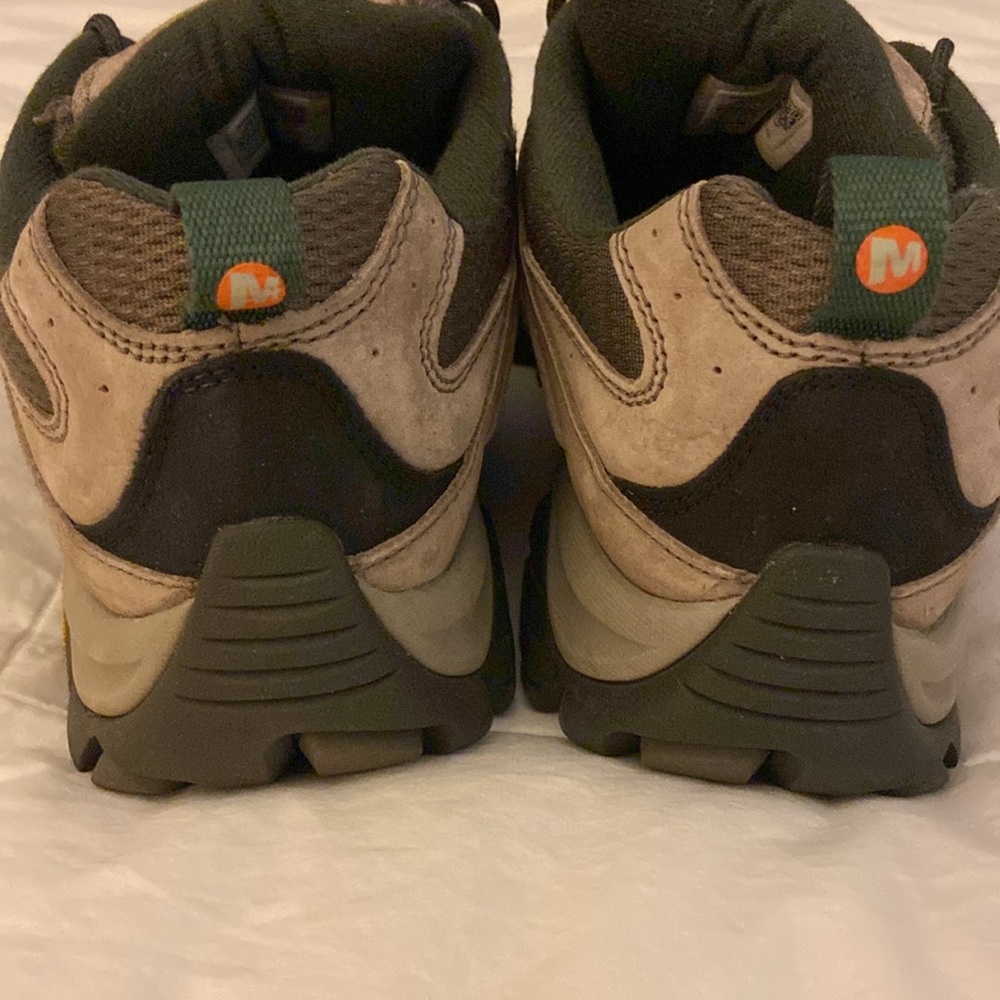 Merrell Men's Athletic Shoes - Tan and Dark Green - Picture 4 of 7